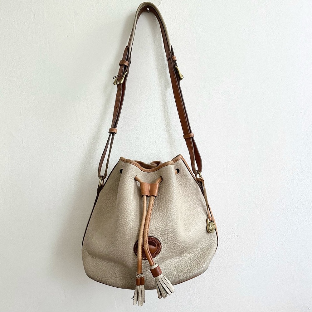 Vintage Dooney and Bourke drawstring bucket bag